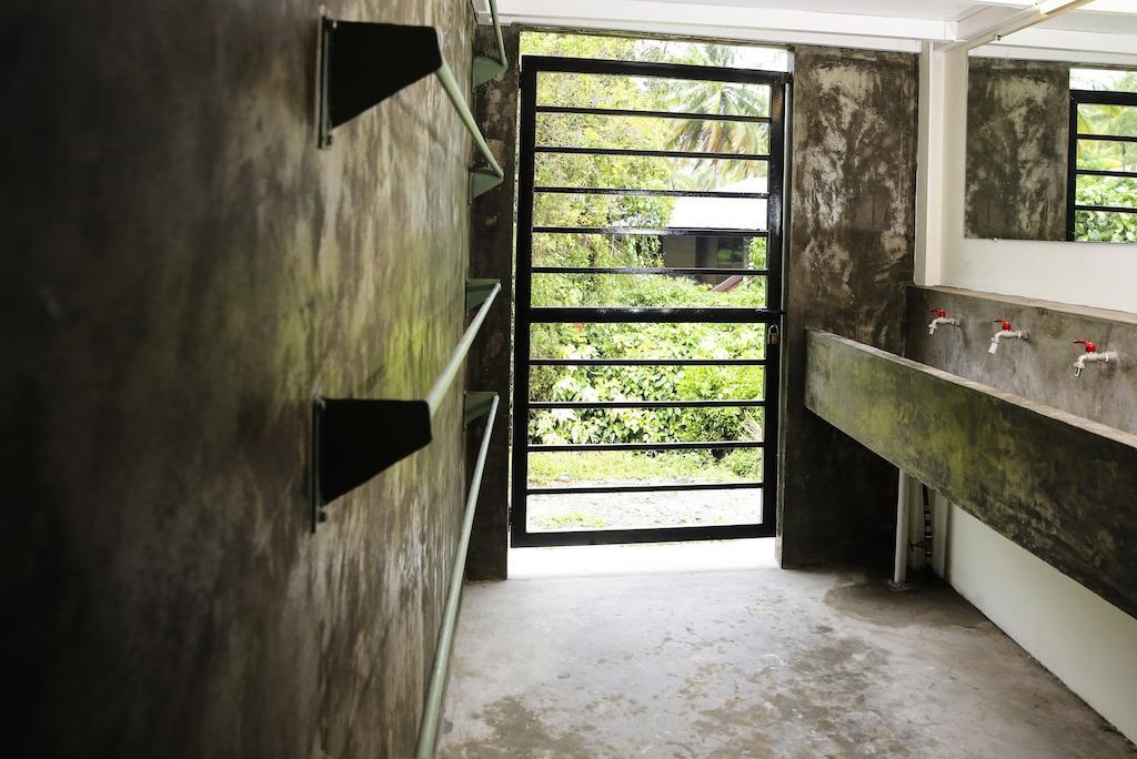 Bb Bunkers Santubong Exterior photo